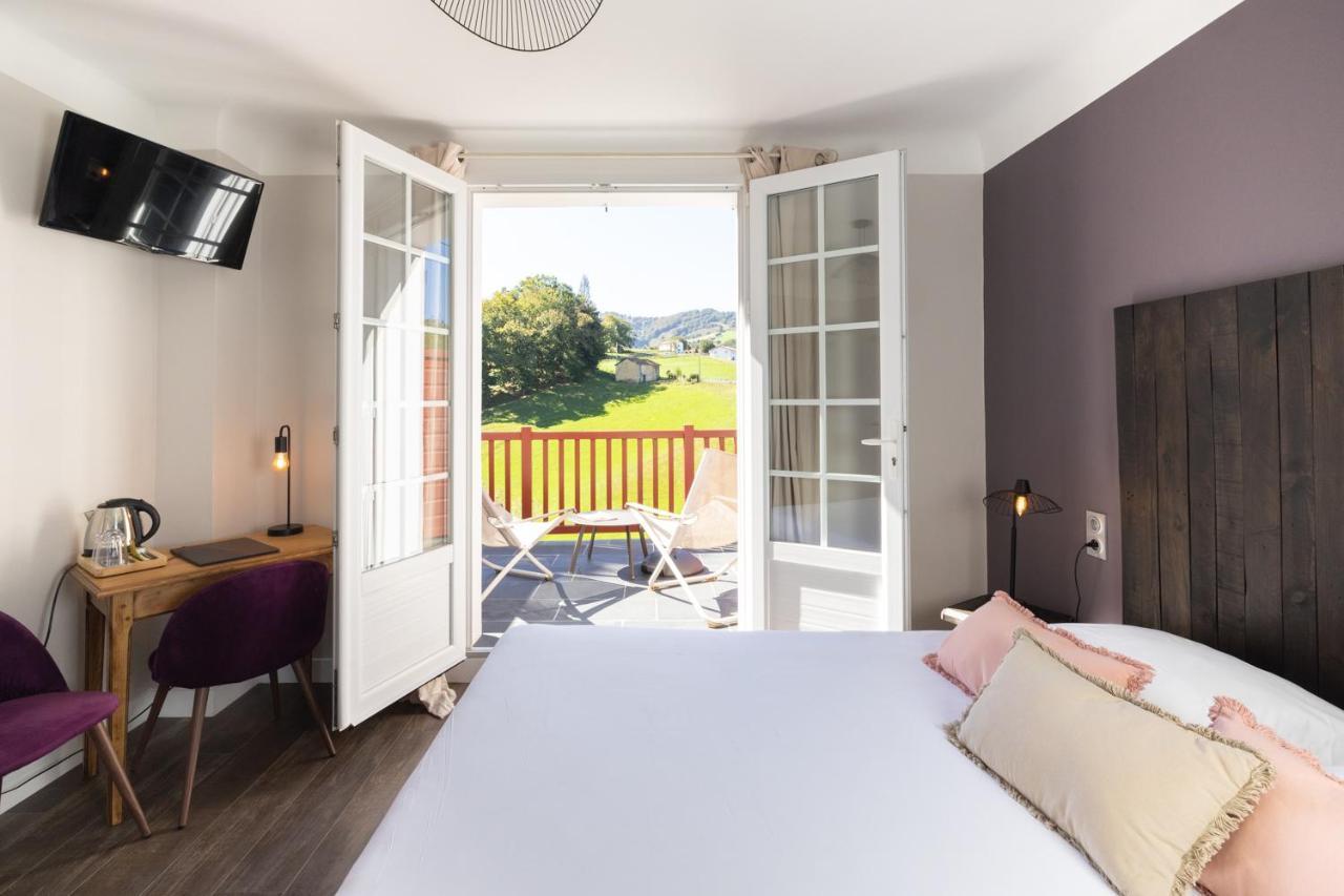 Logis Hotel St Sylvestre Aldudes ภายนอก รูปภาพ
