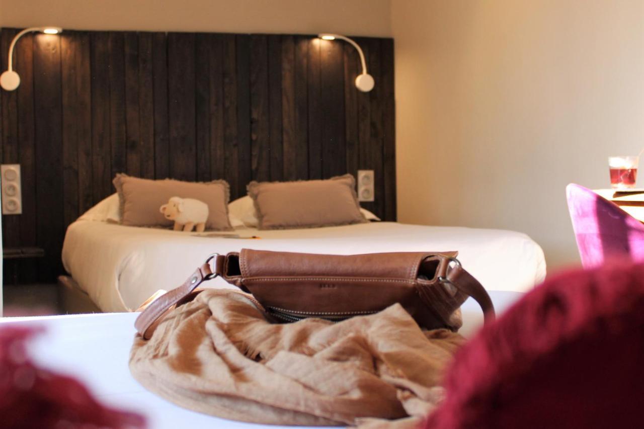 Logis Hotel St Sylvestre Aldudes ภายนอก รูปภาพ
