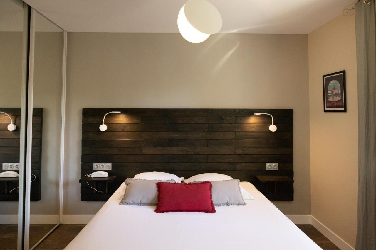 Logis Hotel St Sylvestre Aldudes ภายนอก รูปภาพ